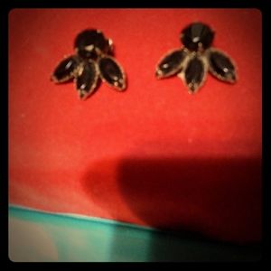 Vintage black rhinestone earrings